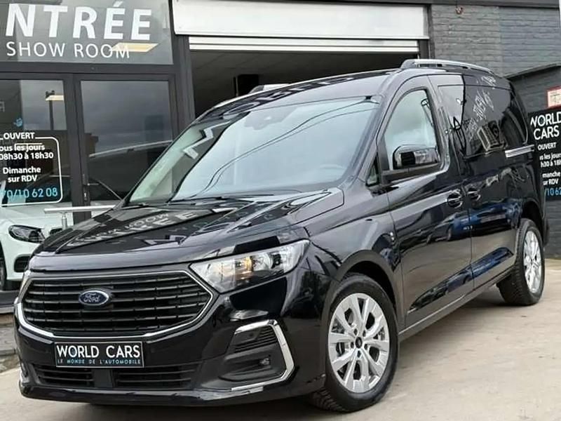 Noir Occasion 2025 Ford Tourneo Titanium Break | 35 990 € (Prix juste) - Image 1/4
