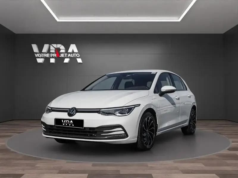 Blanc Utilisé 2022 VW Golf VIII Style Berline | 23 430 € (Prix juste) - Image 1/4