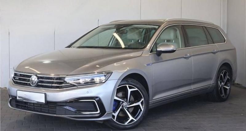 Utilisé 2020 VW Passat GTE Berline | 26 389 € (Prix assez cher) - Image 1/4