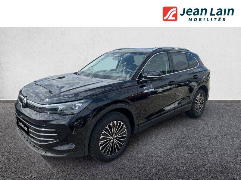 Noir Occasion 2024 VW Tiguan Elegance SUV | 52 990 € - Image 1/4