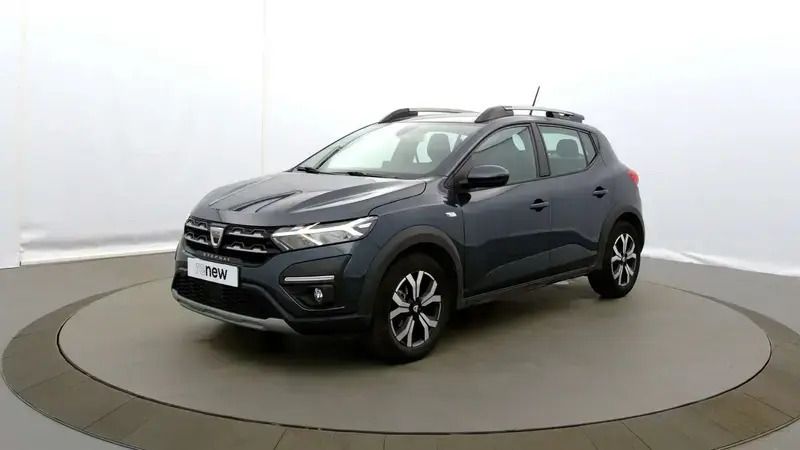 Gris Utilisé 2021 Dacia Sandero Comfort Citadine | 13 490 € (Prix juste) - Image 1/4