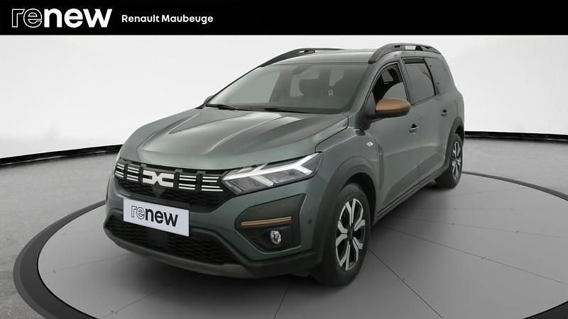 Vert Utilisé 2024 Dacia Jogger Extreme Break | 21 799 € (Prix juste) - Image 1/4