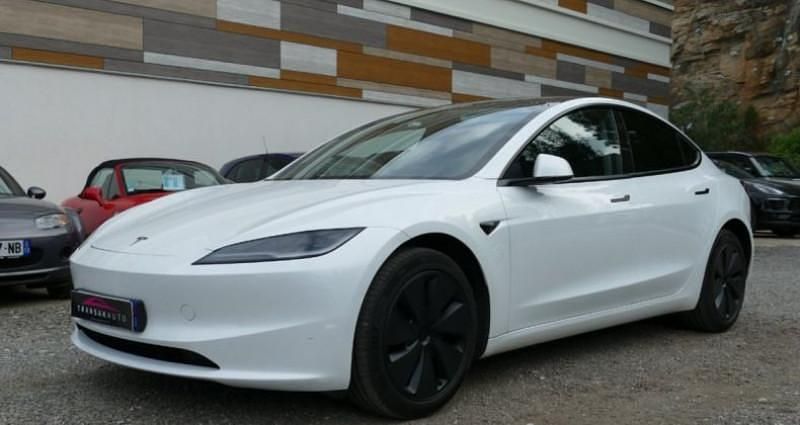 Blanc Utilisé 2024 Tesla Model 3 Standard Range Berline | 32 990 € (Prix cher) - Image 1/4