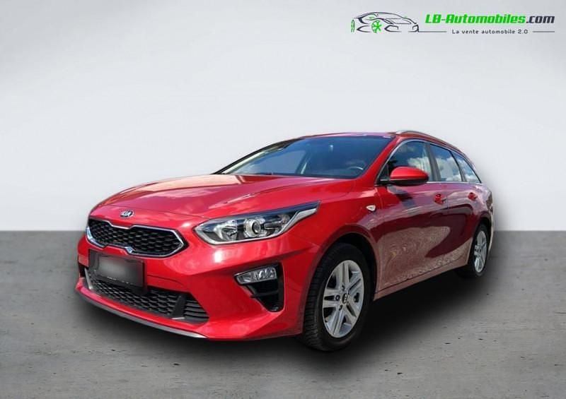 Utilisé 2019 Kia Ceed Berline | 23 400 € (Prix juste) - Image 1/4