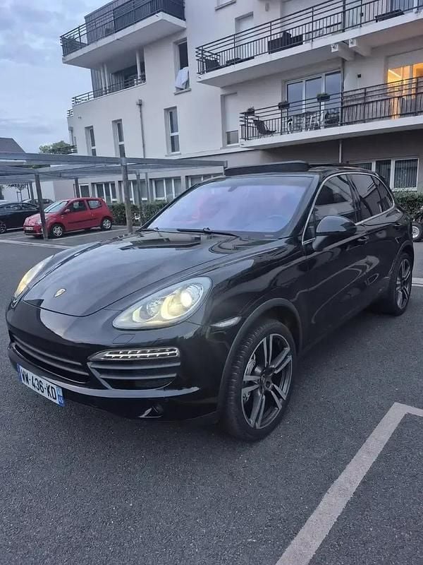 Utilisé 2012 Porsche Cayenne SUV | 24 900 € (Prix juste) - Image 1/4