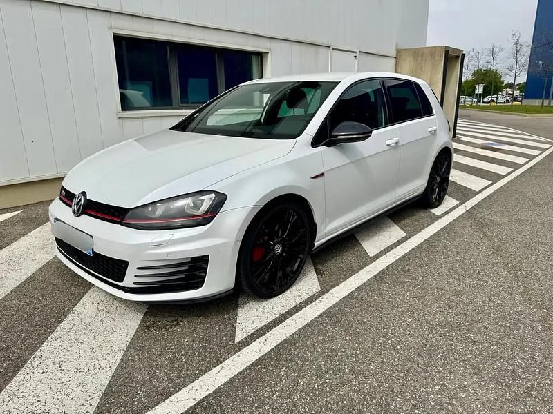 Utilisé 2013 VW Golf VII GTI Berline | 14 300 € (Prix juste) - Image 1/4