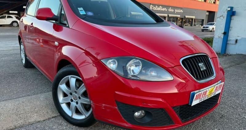 Occasion Seat Altea Ecomotive 106 ch (77 kW) 2010 Rouge Monospace
