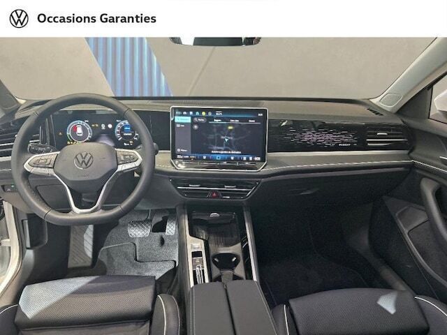 Image 3/4