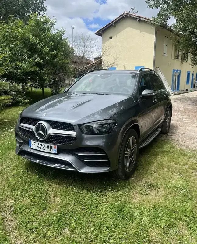 Utilisé 2019 Mercedes GLE300 AMG line SUV | 48 000 € (Prix juste) - Image 1/4