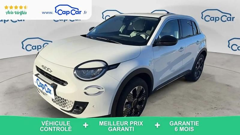 Occasion Fiat 600 La Prima 101 ch (74 kW) 2024 Blanc SUV