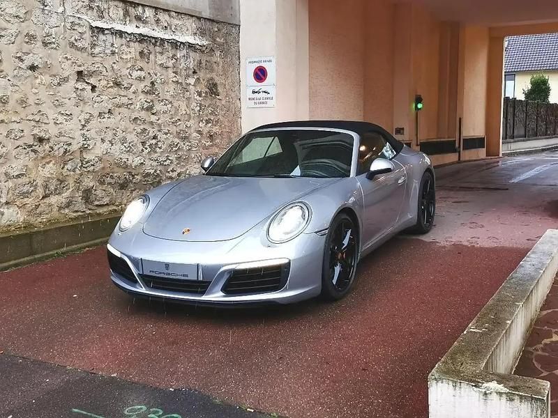 Gris Occasion 2016 Porsche 911 Carrera S Cabriolet Cabriolet | 115 990 € (Prix juste) - Image 1/4