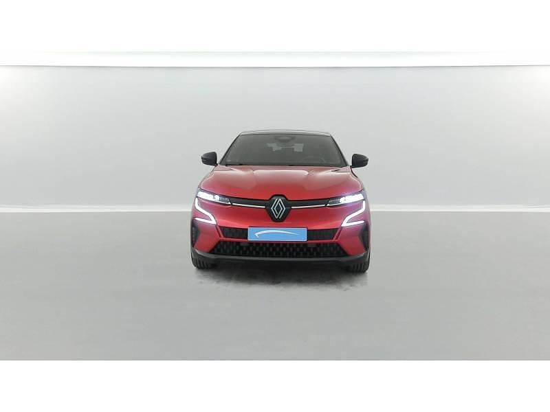 Occasion Renault Megane E-Tech Iconic 161 kW (220 ch) 2023 Rouge Berline