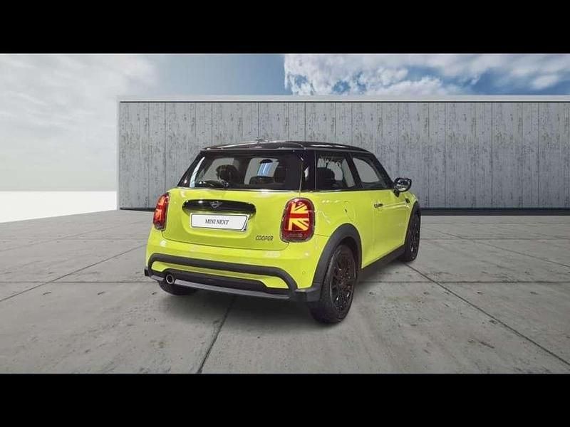Occasion Mini Cooper 137 ch (100 kW) 2023 Jaune Citadine