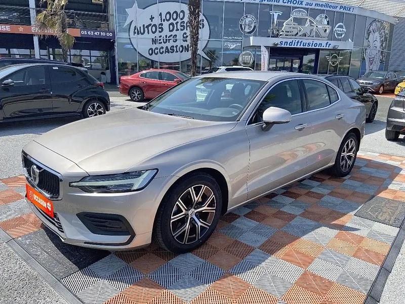 Beige Utilisé 2024 Volvo S60 Core Berline | 29 950 € - Image 1/4