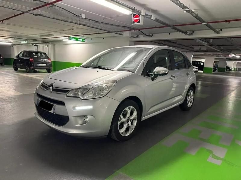 Gris Occasion 2015 Citroën C3 PureTech Berline | 4 490 € (Prix juste) - Image 1/4