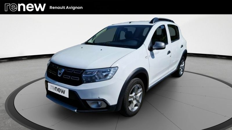Blanc Utilisé 2017 Dacia Sandero Stepway Citadine | 10 499 € (Prix juste) - Image 1/4