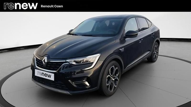 Noir Utilisé 2022 Renault Arkana Techno SUV | 21 590 € (Prix juste) - Image 1/4