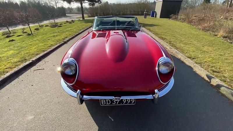 Occasion Jaguar E-Type 245 ch (180 kW) 1969 Rouge Cabriolet