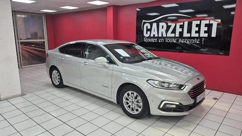Gris Occasion 2019 Ford Mondeo Titanium Berline | 15 300 € (Super prix) - Image 1/4