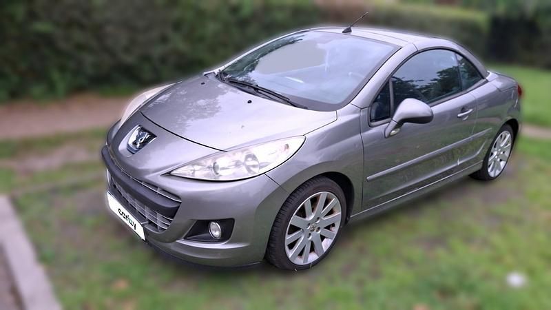 Gris Utilisé 2011 Peugeot 207 CC Sport Cabriolet | 5 890 € (Bon prix) - Image 1/4