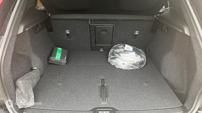 Image 4/4