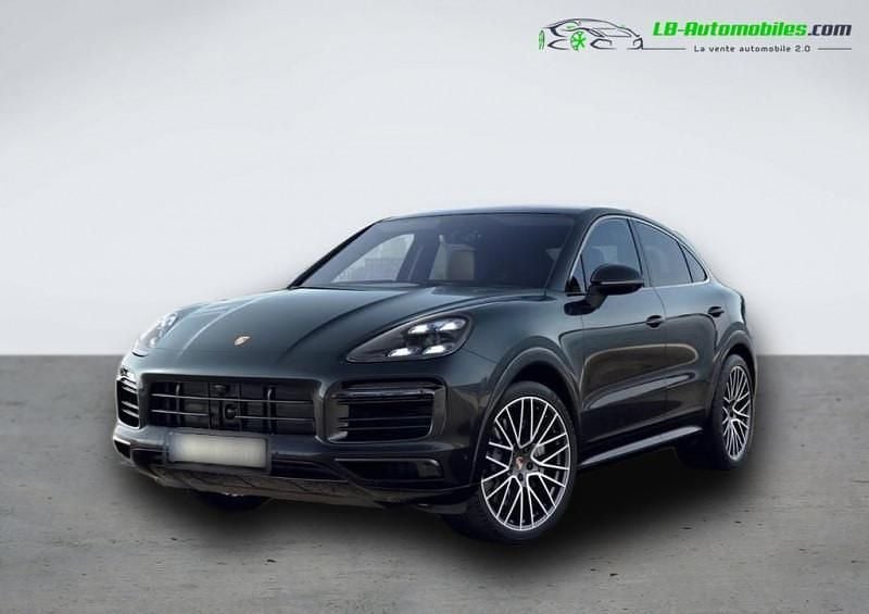 Utilisé 2021 Porsche Cayenne S SUV | 97 600 € (Prix assez cher) - Image 1/4