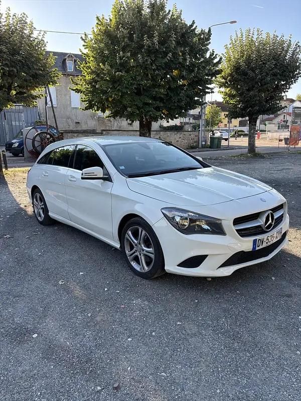Occasion Mercedes CLA180 Shooting Brake 122 ch (89 kW) 2015 Break