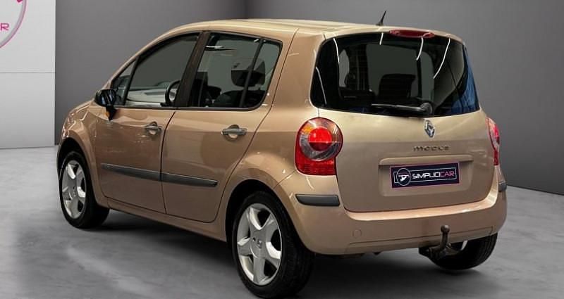 Occasion Renault Modus Luxe 111 ch (81 kW) 2005 Brun Monospace