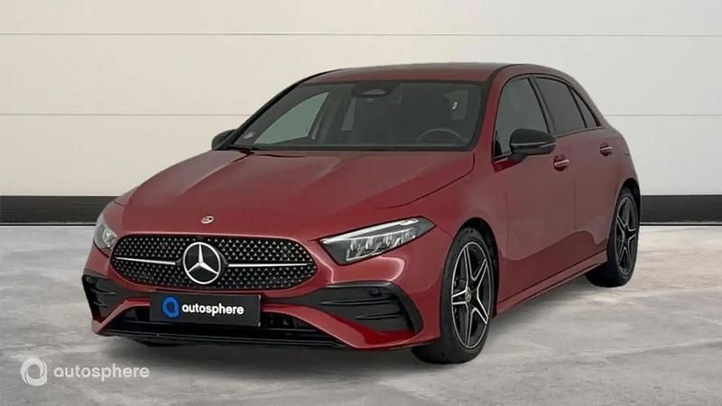 Utilisé 2024 Mercedes 180 AMG line Berline | 34 499 € (Prix assez cher) - Image 1/4