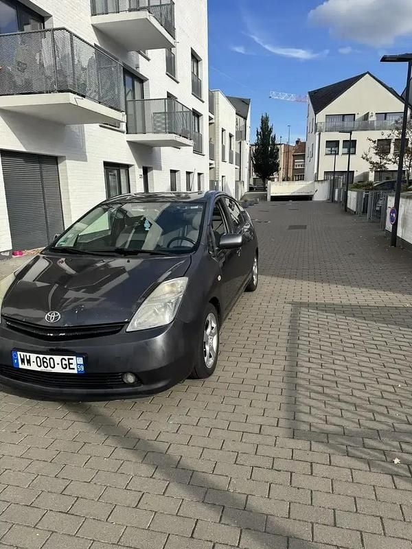 Occasion 2006 Toyota Prius Sol Berline | 3 900 € - Image 1/4