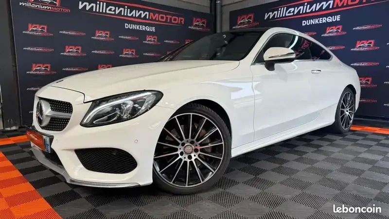 Blanc Utilisé 2017 Mercedes C250 Sportline Coupé | 24 490 € - Image 1/4