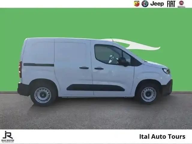 Nouvelle Fiat Doblò Connect 131 ch (96 kW) 2025 Blanc icy Monospace
