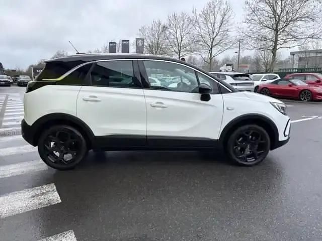 Occasion Opel Crossland X GS Line 130 ch (95 kW) 2022 Blanc arktis/toit noir SUV
