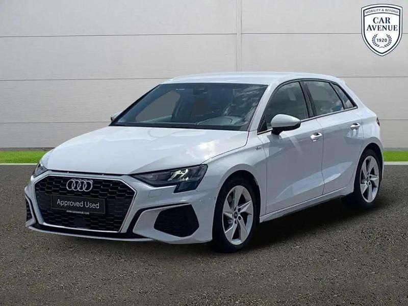 Blanc Utilisé 2021 Audi A3 Ambition Berline | 22 990 € (Prix juste) - Image 1/4