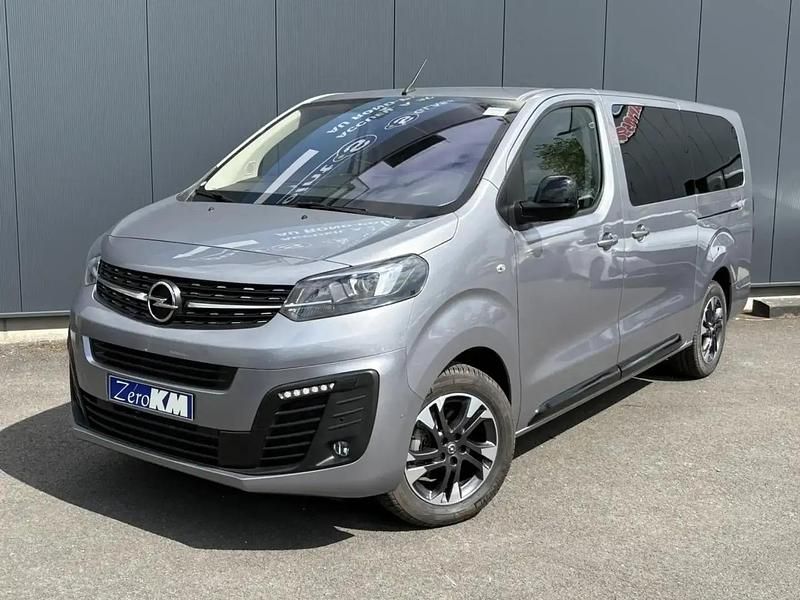 Gris Nouvelle 2024 Opel Zafira Life Elegance Van | 42 980 € (Prix assez cher) - Image 1/4