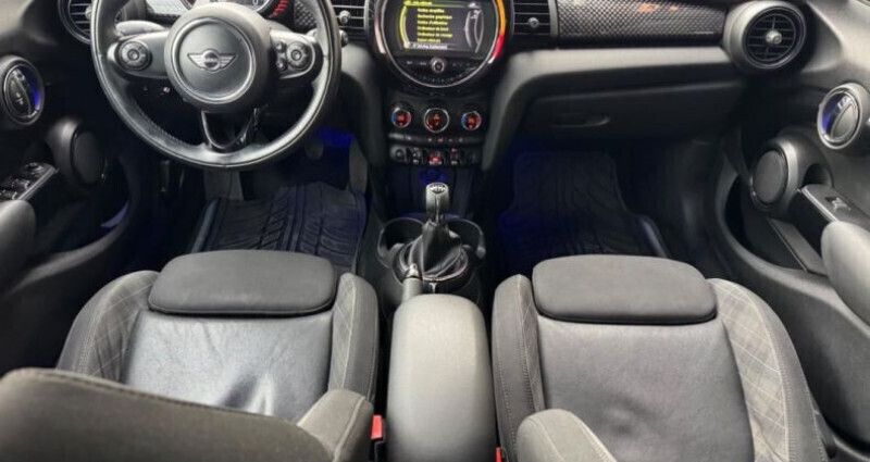 Image 3/4