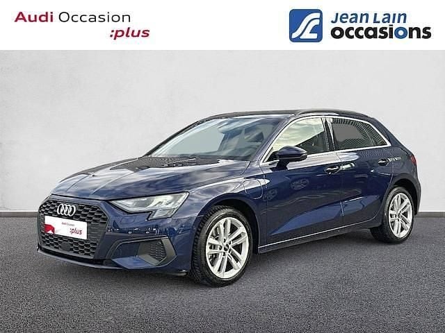 Occasion Audi A3 Sportback e-tron Design 150 ch (110 kW) 2022 Bleu navarre métallisé Citadine
