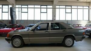 Gris Utilisé 1991 Mercedes 190 Berline | 6 950 € - Image 1/4