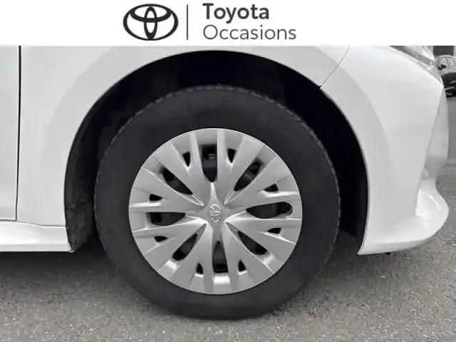 Occasion Toyota Yaris Hybrid 116 ch (85 kW) 2023 Blanc Berline