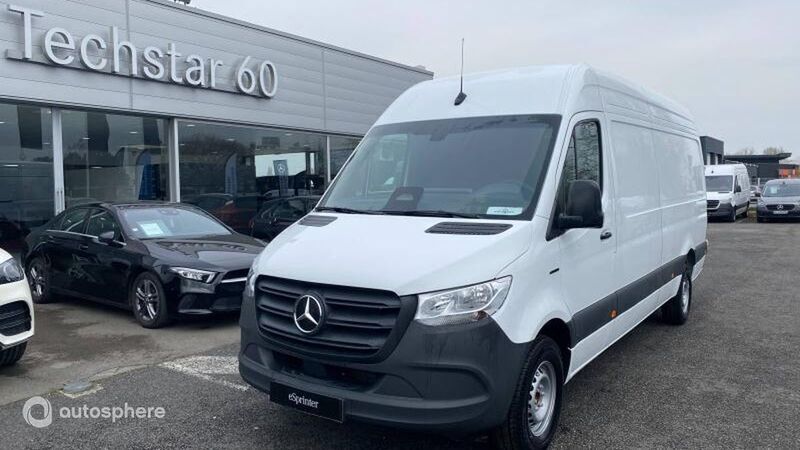 Blanc Nouvelle 2025 Mercedes E-Sprinter Van | 60 690 € - Image 1/4