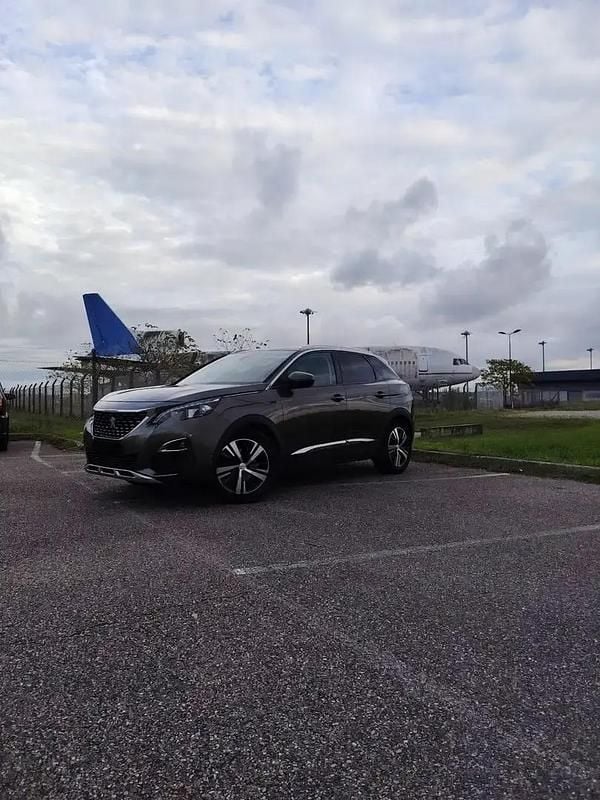 Utilisé 2018 Peugeot 3008 Allure SUV | 13 900 € (Prix juste) - Image 1/4