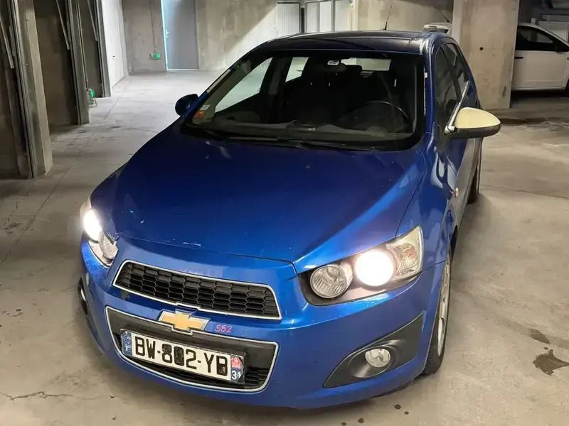 Bleu Utilisé 2011 Chevrolet Aveo LT Berline | 4 200 € - Image 1/4
