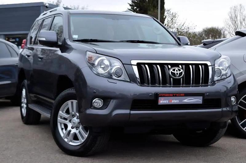 Gris Utilisé 2010 Toyota Land Cruiser SUV | 33 900 € - Image 1/4