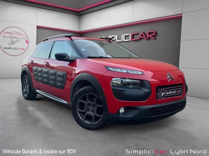 Rouge Occasion 2017 Citroën C4 Cactus PureTech Citadine | 6 980 € (Prix juste) - Image 1/4