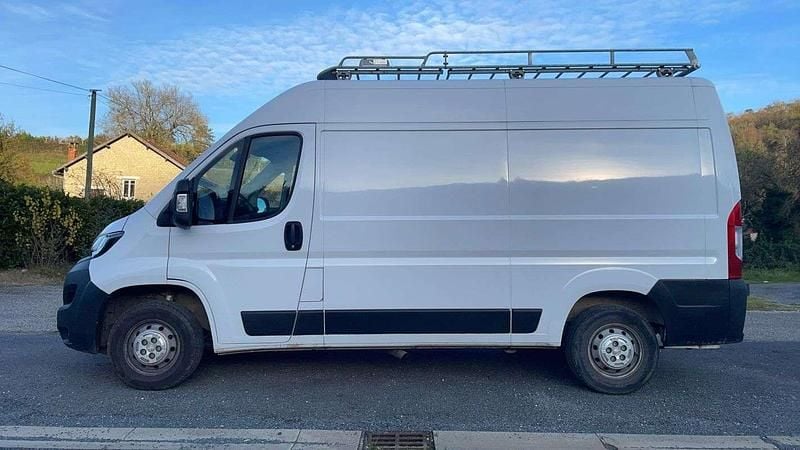 Occasion Peugeot Boxer 140 ch (102 kW) 2022 Blanc Van