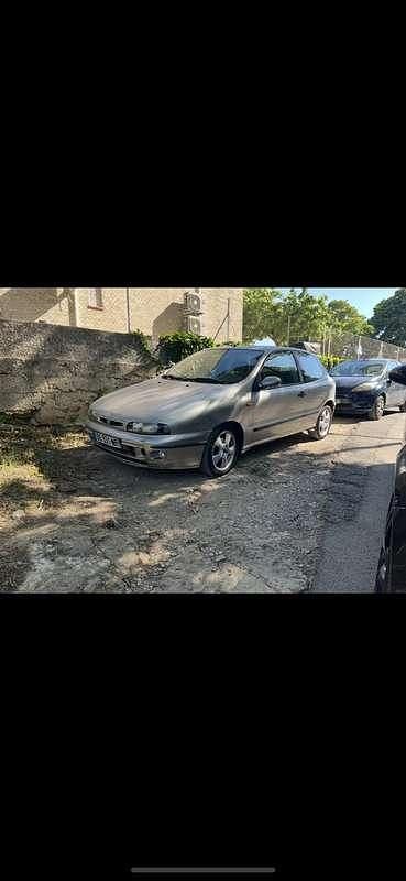 Image 4/4
