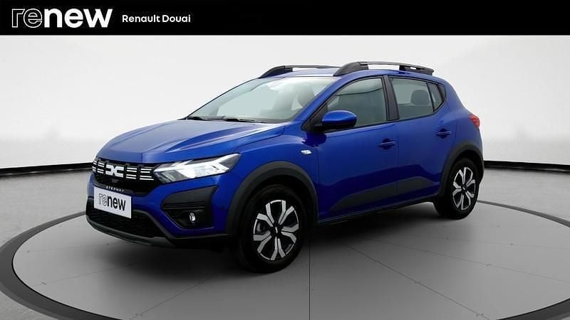 Bleu Utilisé 2024 Dacia Sandero Expression Citadine | 15 899 € (Prix juste) - Image 1/4