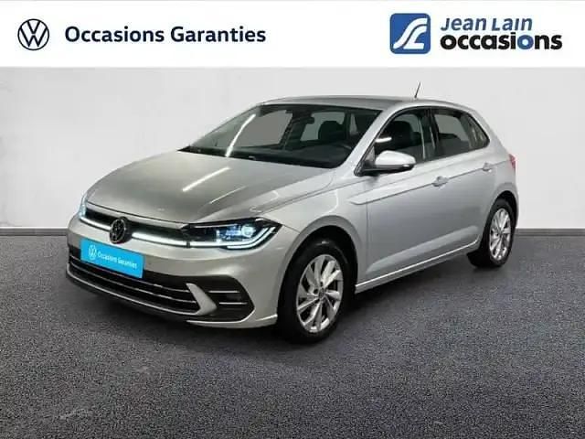 Reflet d'argent metallise Occasion 2024 VW Polo Style Berline | 23 690 € (Prix assez cher) - Image 1/4