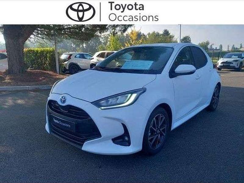 Utilisé 2023 Toyota Yaris Hybrid Design Berline | 19 990 € (Prix juste) - Image 1/1