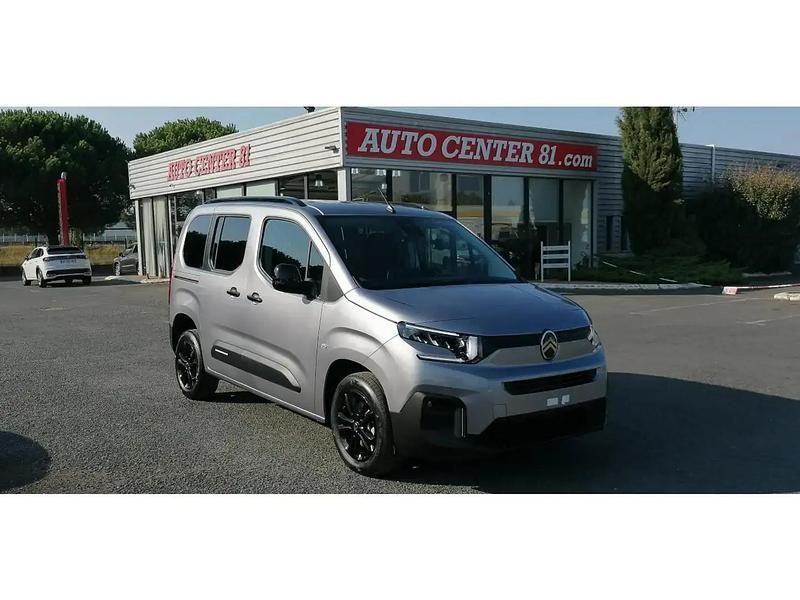 Noir Nouvelle 2025 Citroën Berlingo Style Monospace | 32 990 € (Prix cher) - Image 1/4